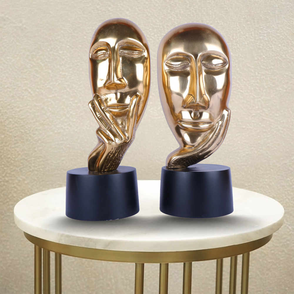 Home Test 8 Table Decor